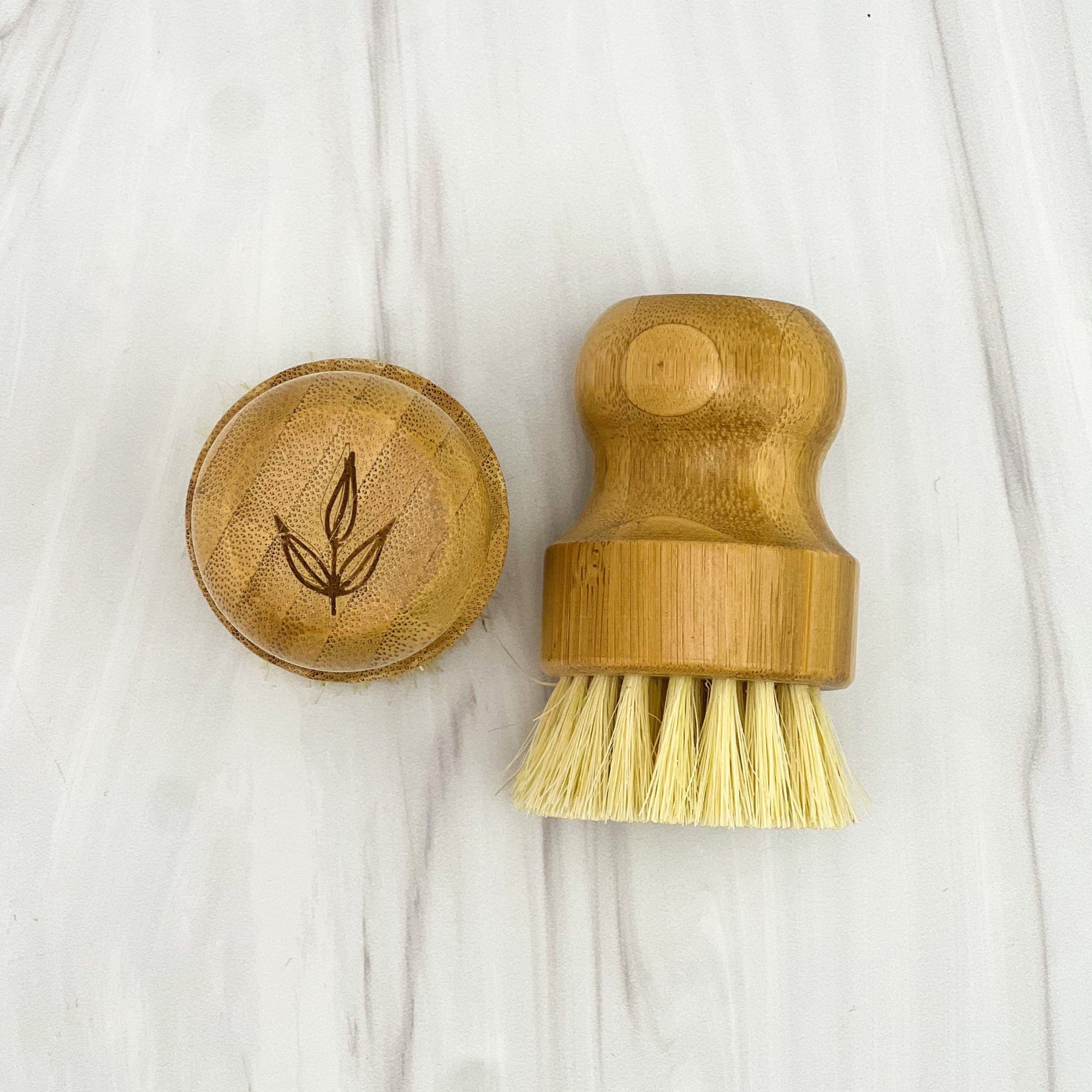 Bamboo and Sisal Pot Brush